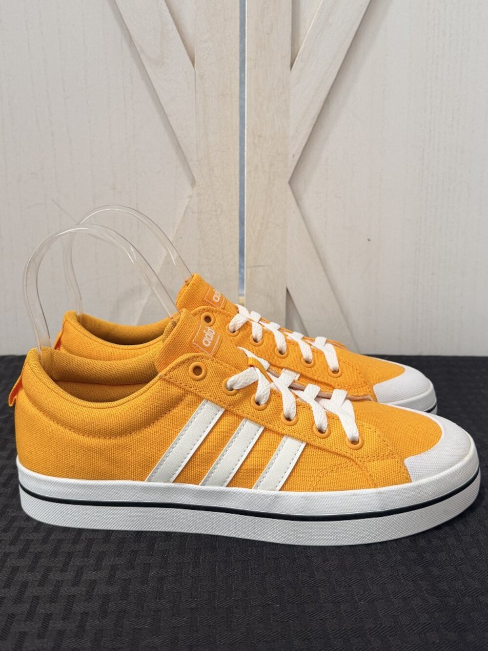 Adidas NEO Bravada Low-Top Canvas Sneakers Yellow/White Men's 7, Women's 8